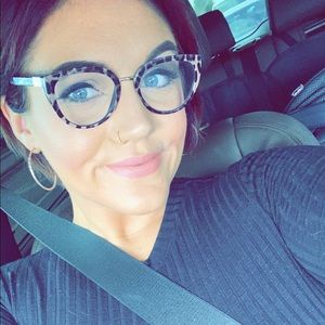 Meet your Posher, Cheyanne